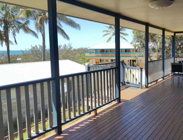 Side verandah